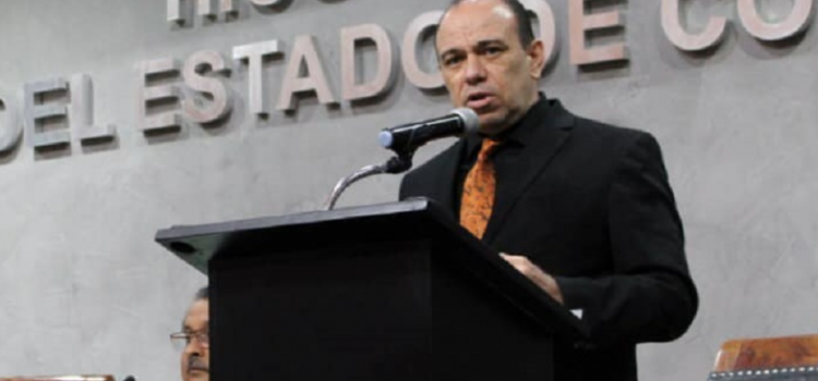 Agreden en Manzanillo a 2 funcionarios judiciales que desahogaban una diligencia