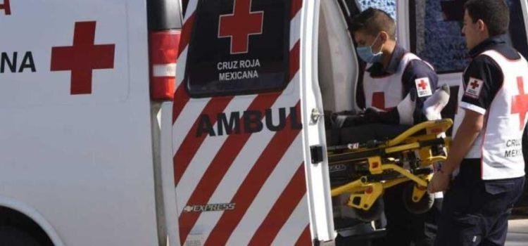 Estudiantes sufren golpe de calor en secundaria de Manzanillo