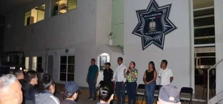 Policías de la Villa tendrán un aumento salarial del 10 por ciento