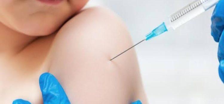 Salud Colima cuenta con vacunas para prevenir la meningitis