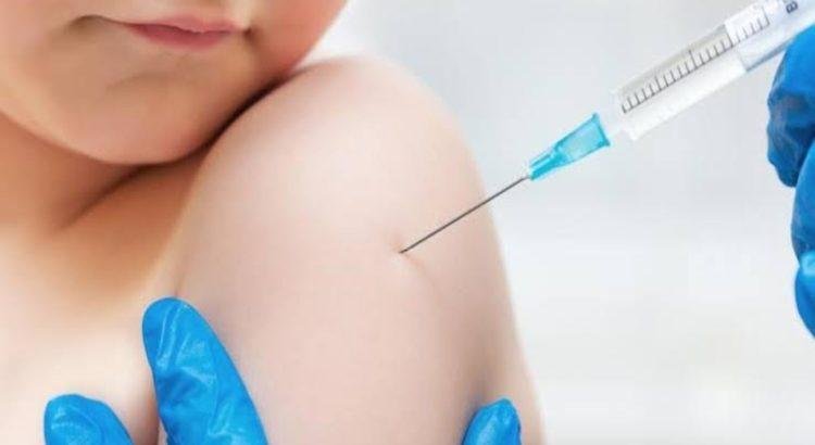 Salud Colima cuenta con vacunas para prevenir la meningitis
