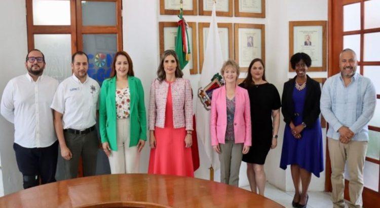 Presidenta municipal de Colima se reúne con Cónsules de Estados Unidos