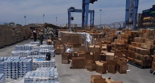 En Manzanillo aseguran metanfetamina en botellas de tequila