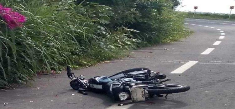 Fallece motociclista en la carretera Tecomán-Pascuales