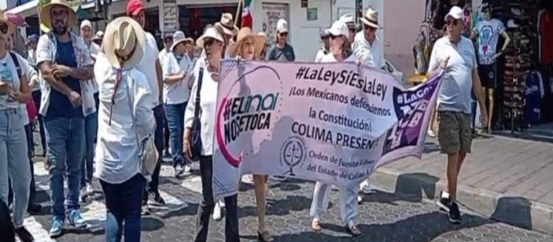 Colima se sumó a la marcha en defensa de la SCJN