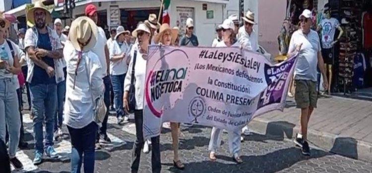 Colima se sumó a la marcha en defensa de la SCJN