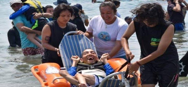 DIF Estatal Colima promueve la inclusión en playas de Manzanillo