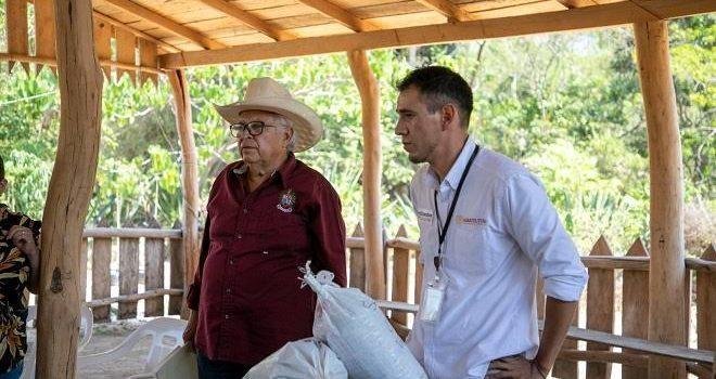 Sembrarán 40 mil plantas de café ‘Oro Azteca’, en comunidad de Manzanillo