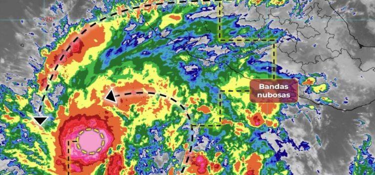 Tormenta tropical “Norma” se encuentra a 695 km de Manzanillo