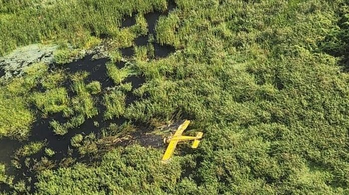 Avioneta se estrella y encuentran sin vida al piloto en Colima