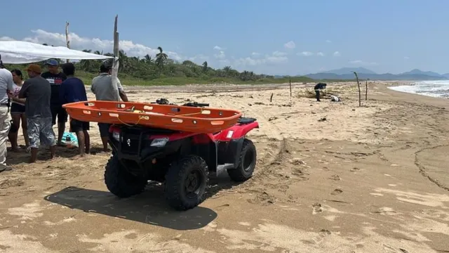 Buscan cuerpo de joven que se ahogó en Playa Miramar