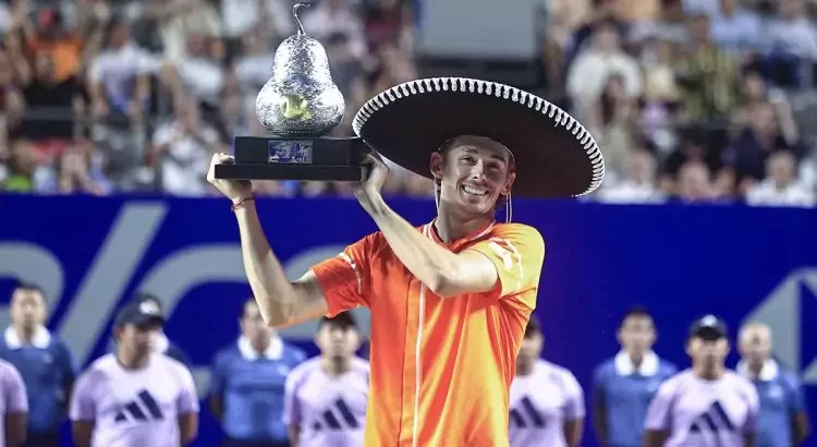 Alex de Miñaur se proclama bicampeón del Abierto Mexicano de Tenis