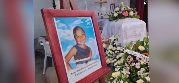 Alcalde de Coquimatlán condena muerte de niña de 5 años