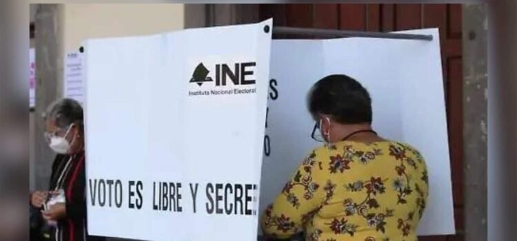 Reforma electoral apunta a recorte de partidos y voto electrónico