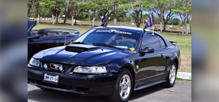 Más de 50 Mustangs rugirán en las calles de Colima este viernes