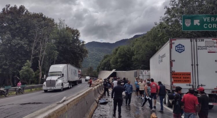 Urge regular doble remolque por seguridad en carreteras