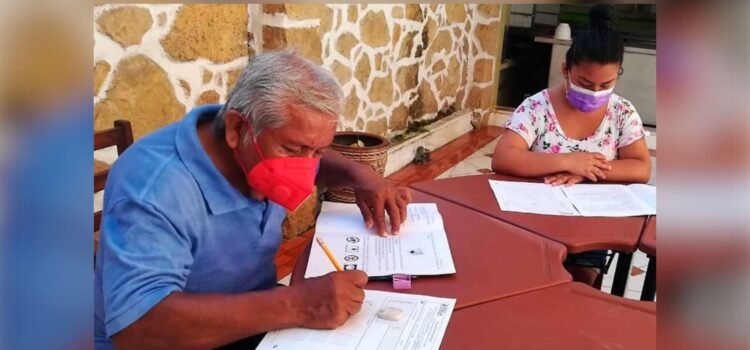 Colima sube al lugar 19 en alfabetización a nivel nacional