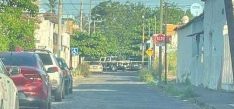 Colima: restos humanos en bolsas alertan a autoridades y vecinos Colima: restos humanos en bolsas alertan a autoridades y vecinos