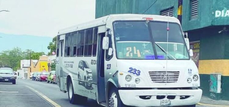 Estudiantes de Colima tendrán 50% de descuento en transporte intermunicipal