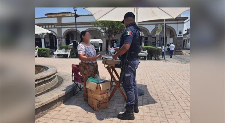 Policía Estatal mantiene recorridos en colonias de Colima Policía Estatal mantiene recorridos en colonias de Colima