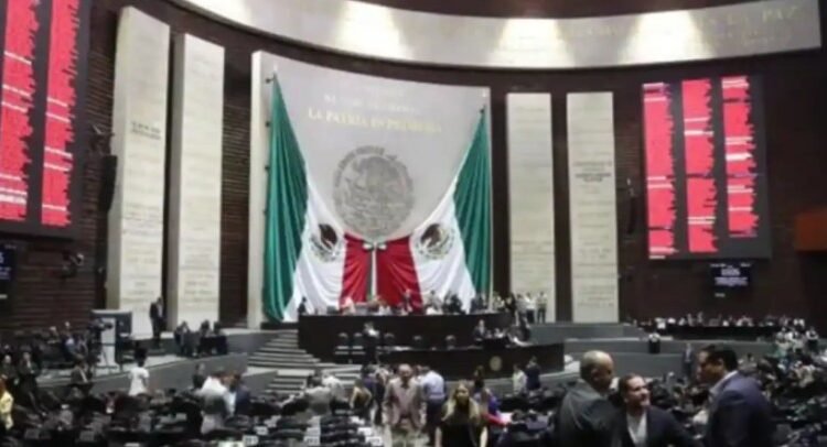 Inician diputados periodo ordinario con mesa directiva provisional
