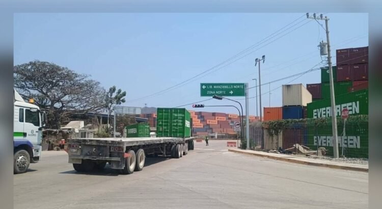 Puerto de Manzanillo: más de 3 mil 400 camiones al día impulsan la logística nacional