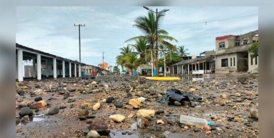 Huracán Priscilla deja 14 playas cerradas en Colima, incluyendo El Paraíso