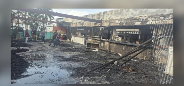 Nuevo incendio alarma al sector gastronómico en Colima