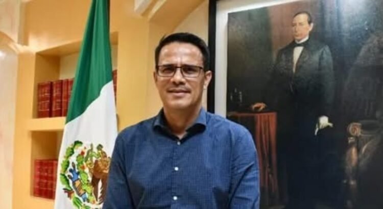 Denuncian a Magistrado de Colima  por presunto tráfico de influencias para evadir pensión alimenticia