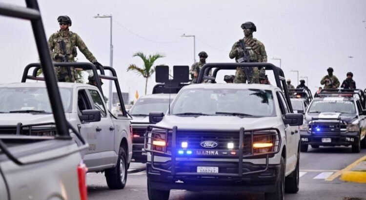 Operativos en Manzanillo dejan detenidos, armas aseguradas y vehículos recuperados