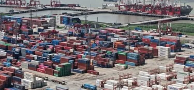 Exportaciones de Colima crecen 7.5%, pero manufacturas caen más de 21%