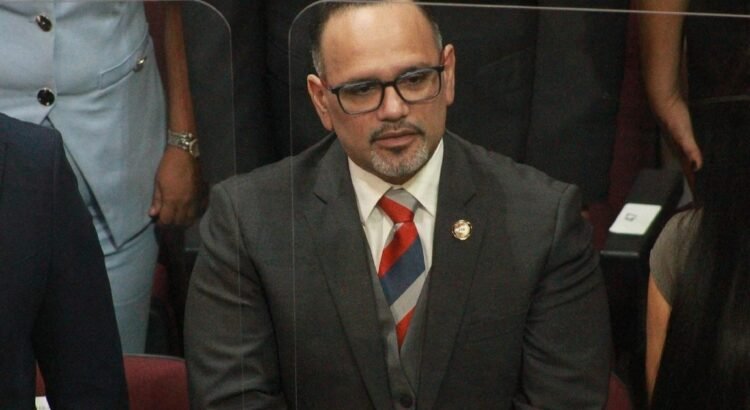 Fiscal General de Colima podría enfrentar juicio político