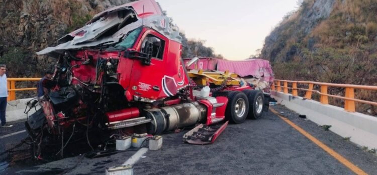 Accidentes viales empañan cierre del operativo decembrino en Colima