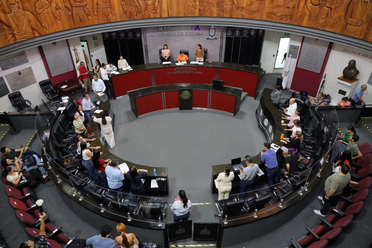 Aprueba Congreso de Colima tope a pensiones de funcionarios como parte de reforma federal